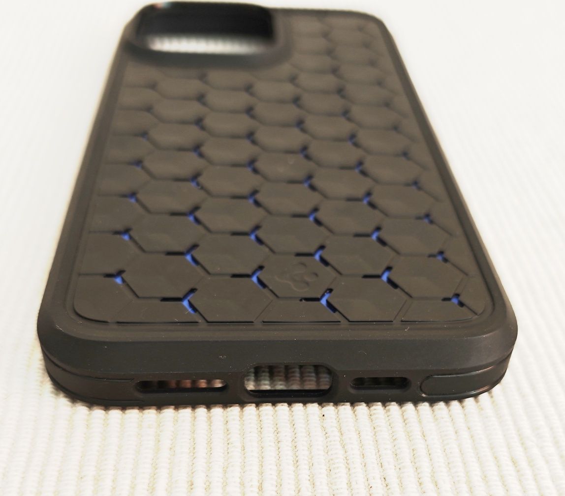 Чохол iPhone 15 pro max Spigen CRYO ARMOR