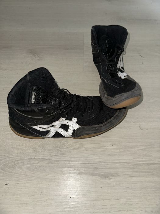 Продам борцівик asics matflex 7 [28см]. 44