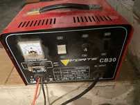 Автомобильное зарядное устройство Forte CB-30