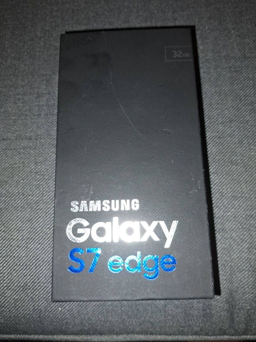 Pudełko po telefonie Samsung Galaxy S7 edge
