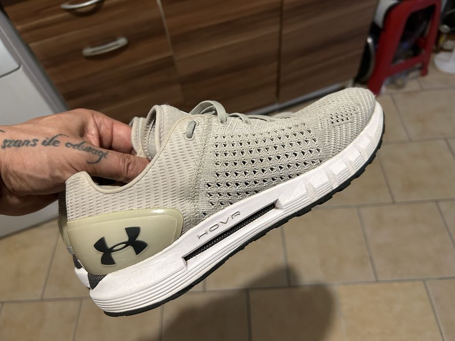 Buty sportowe under armour popielate