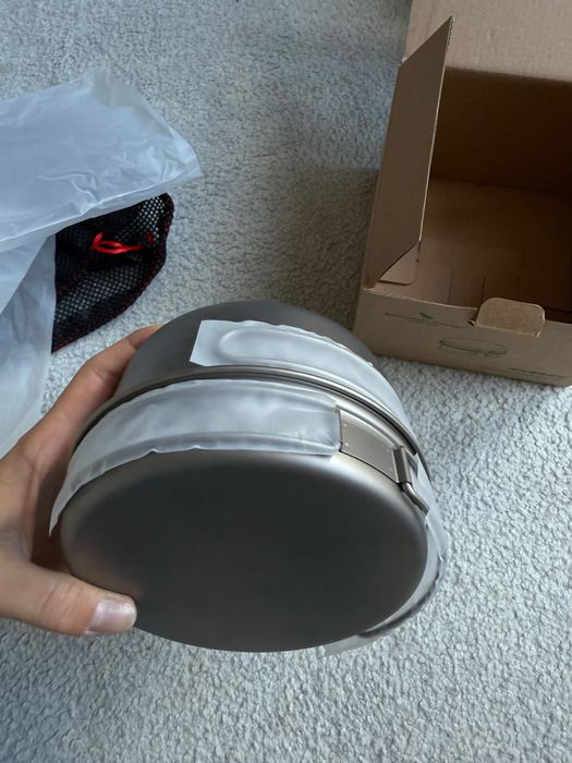 Tytanowy garnek turystyczny (1l) z patelnią (0,5l)