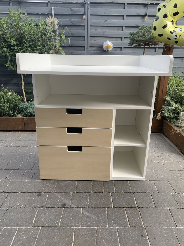 Komoda z przewijakiem przewijak stuva smastad ikea z szufladami 2w1