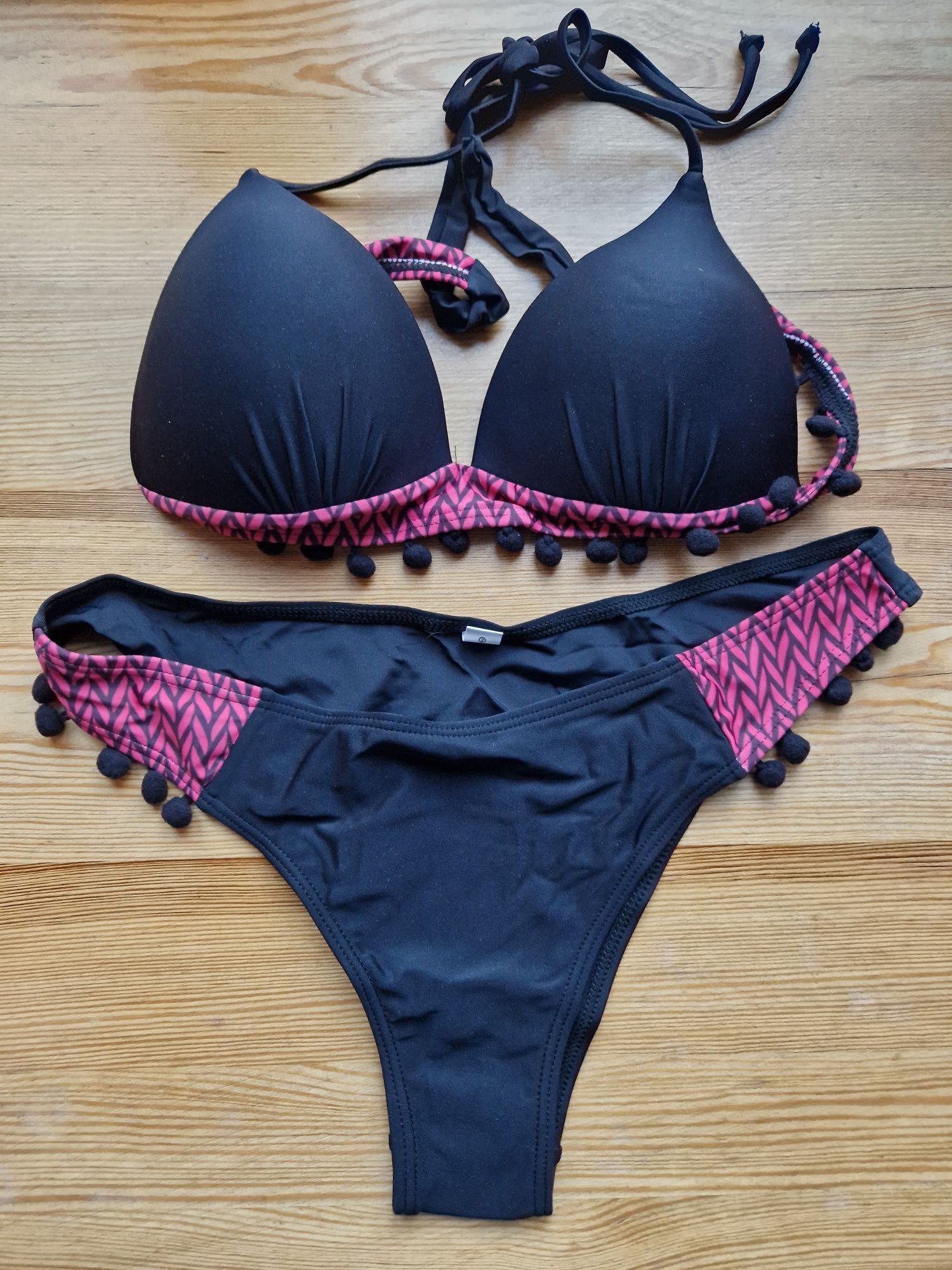 Bikini kąpielowe z kolorowymi frędzlami, r. M