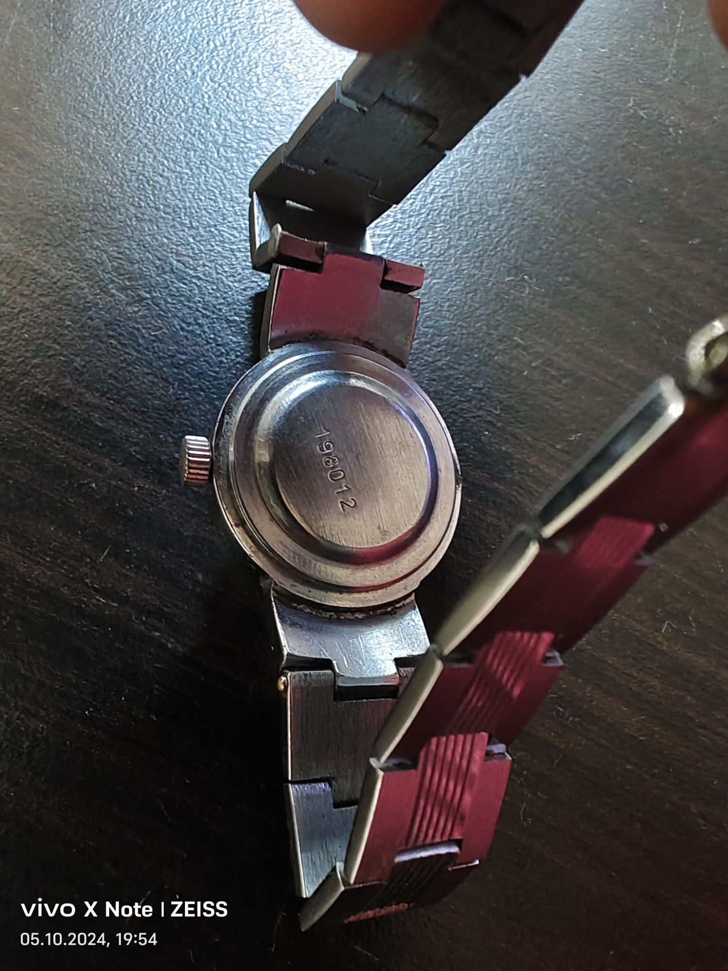 Продам часи  Casio.