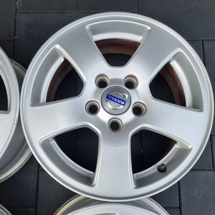 Felgi VOLVO OE 15" 6Jx15 5x108 ET46 V50 C30 C70 S40 II
