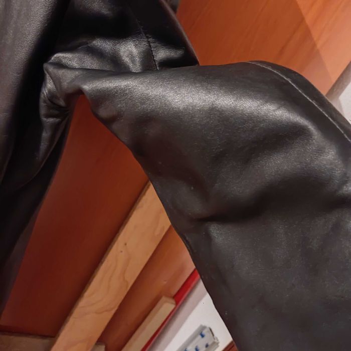 Casaco comprido em pele