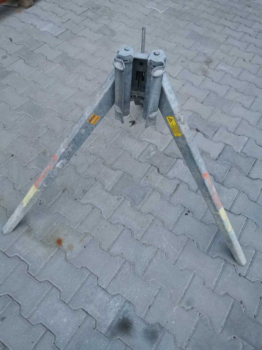 Doka Trójnóg trójnoga podpora szalunkowa