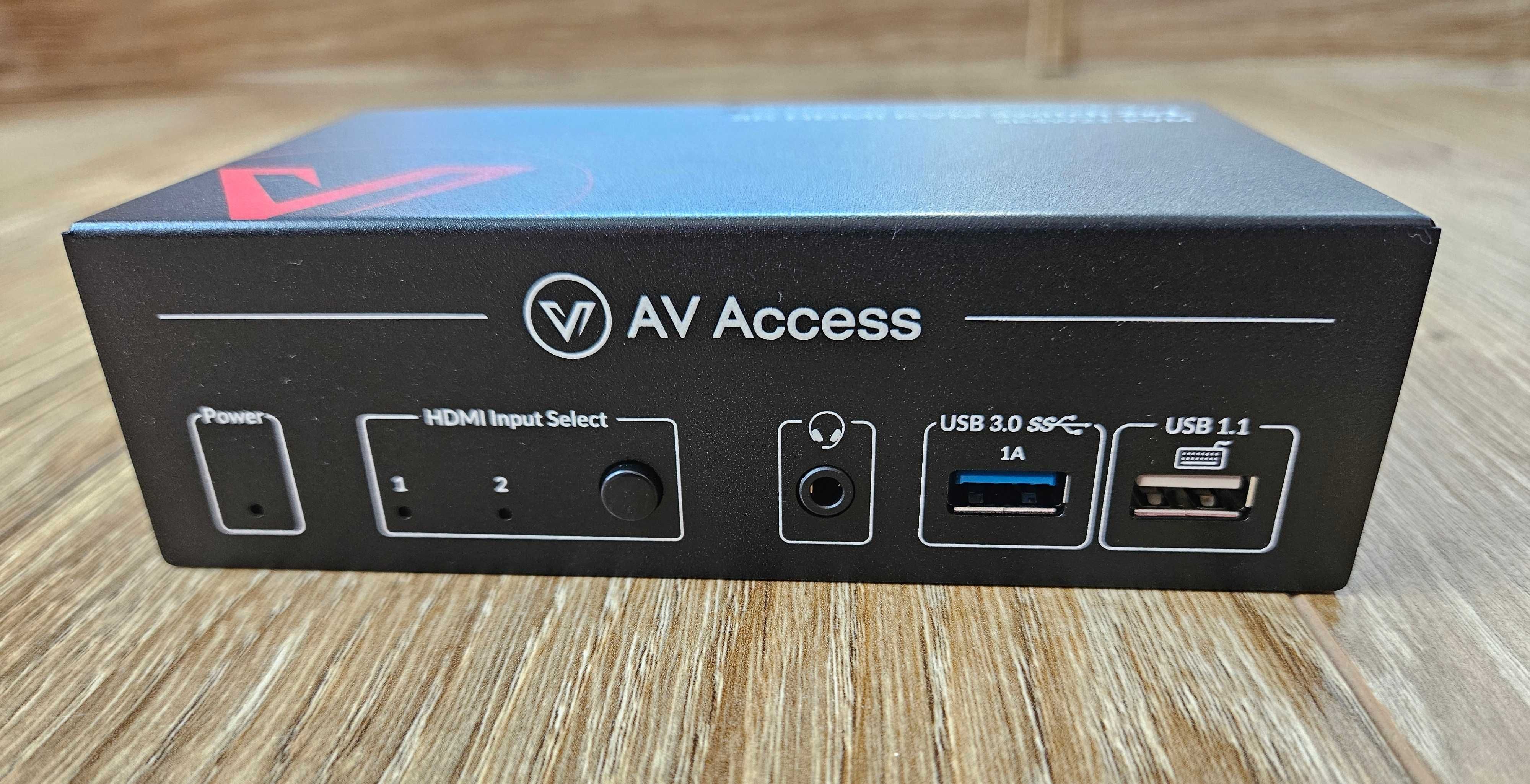 Przełącznik AV Access 8KSW21 KVM nowy