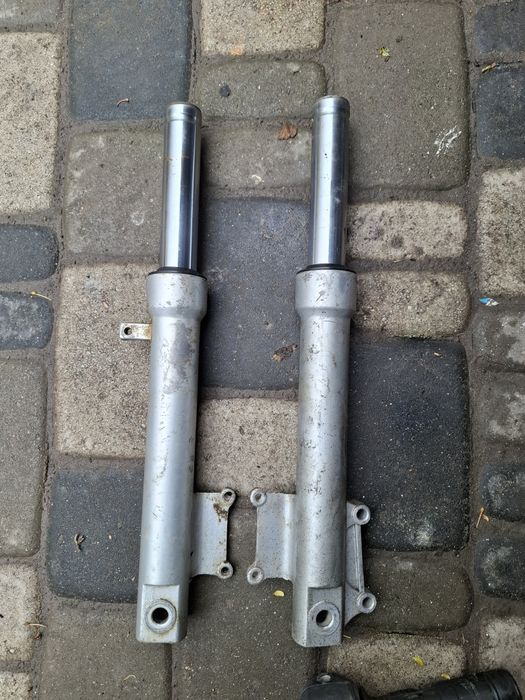 Перья вилки на скутер Viper