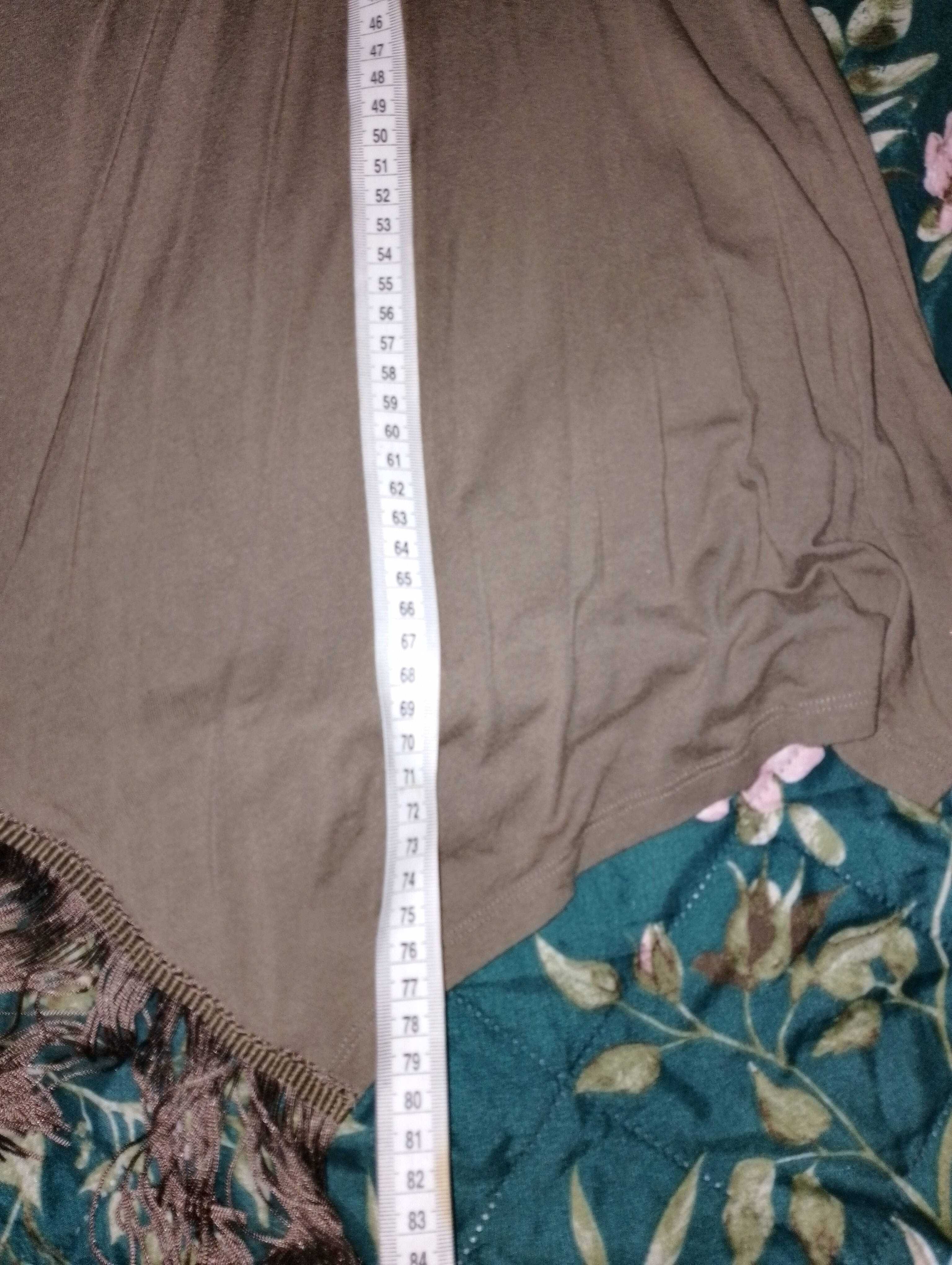 Oliwkowa narzutka bez rękawów plus size r. 48/50