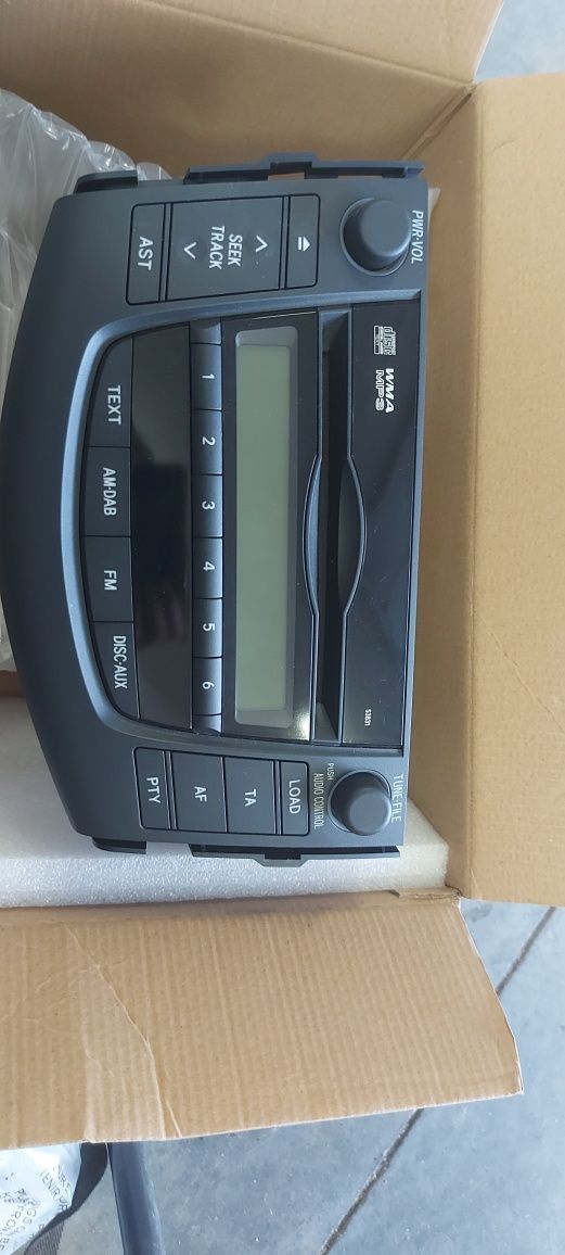 Radio toyota rav4 2012 oryginalne