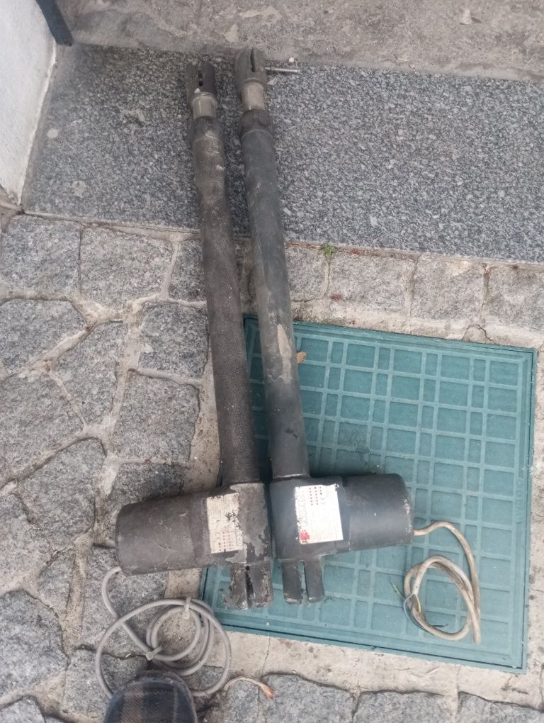 Motores portão abrir.