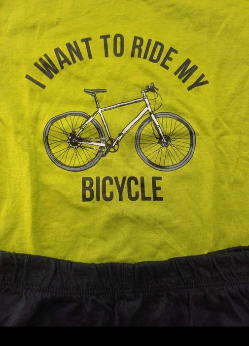 Piżama chłopięca 2-częściowa r. 104