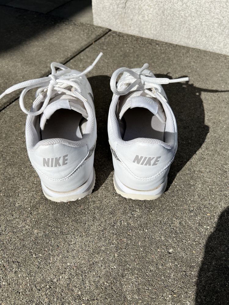 Buty Nike damskie