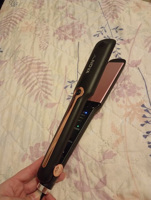 Prancha nova profissional