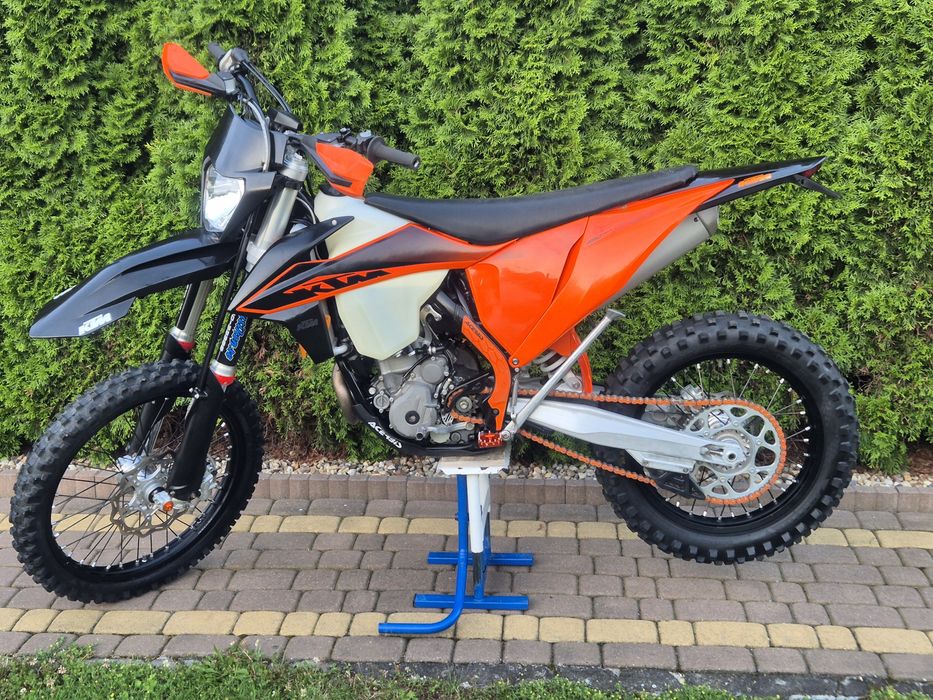 Ktm exc f 350  model 2020 Super stan (Husqvarna)