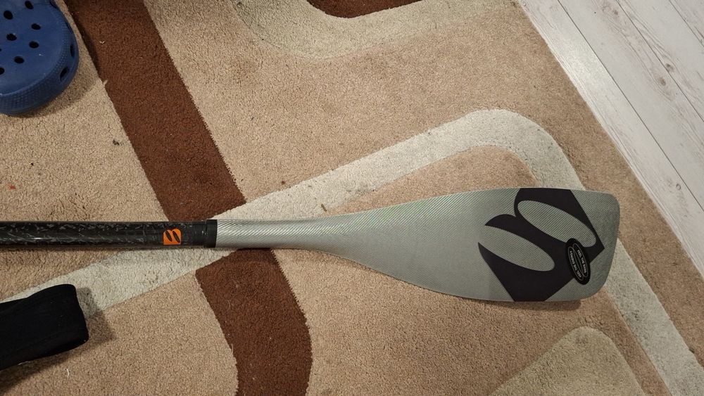 Wiosło  Bass carboni pianka ochronna Hiko