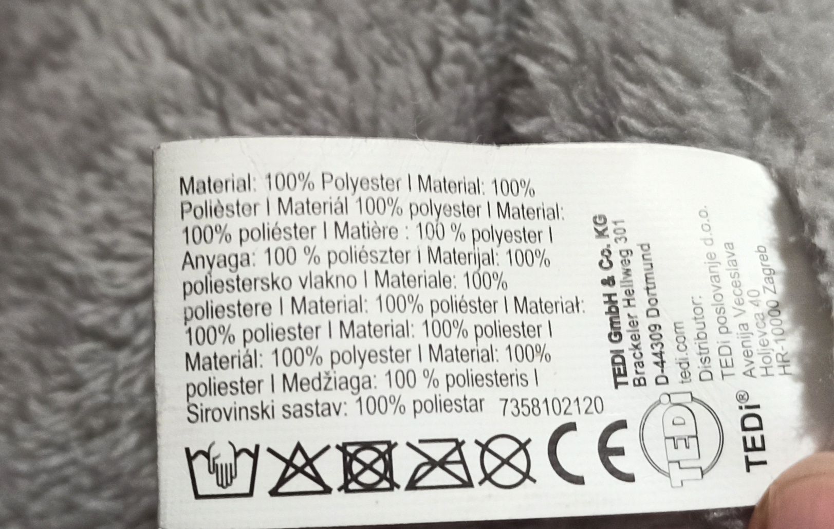 Śliczna poduszka dla dziecka do łóżeczka