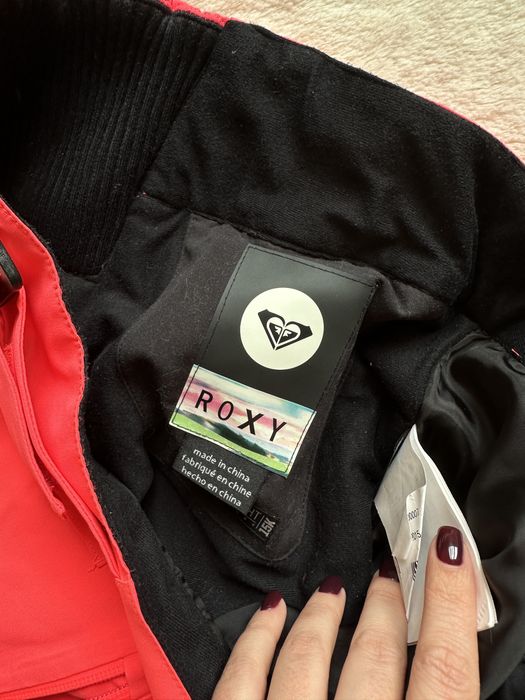 Гірськолижний жіночий костюм рожеві штани сіра куртка Roxy