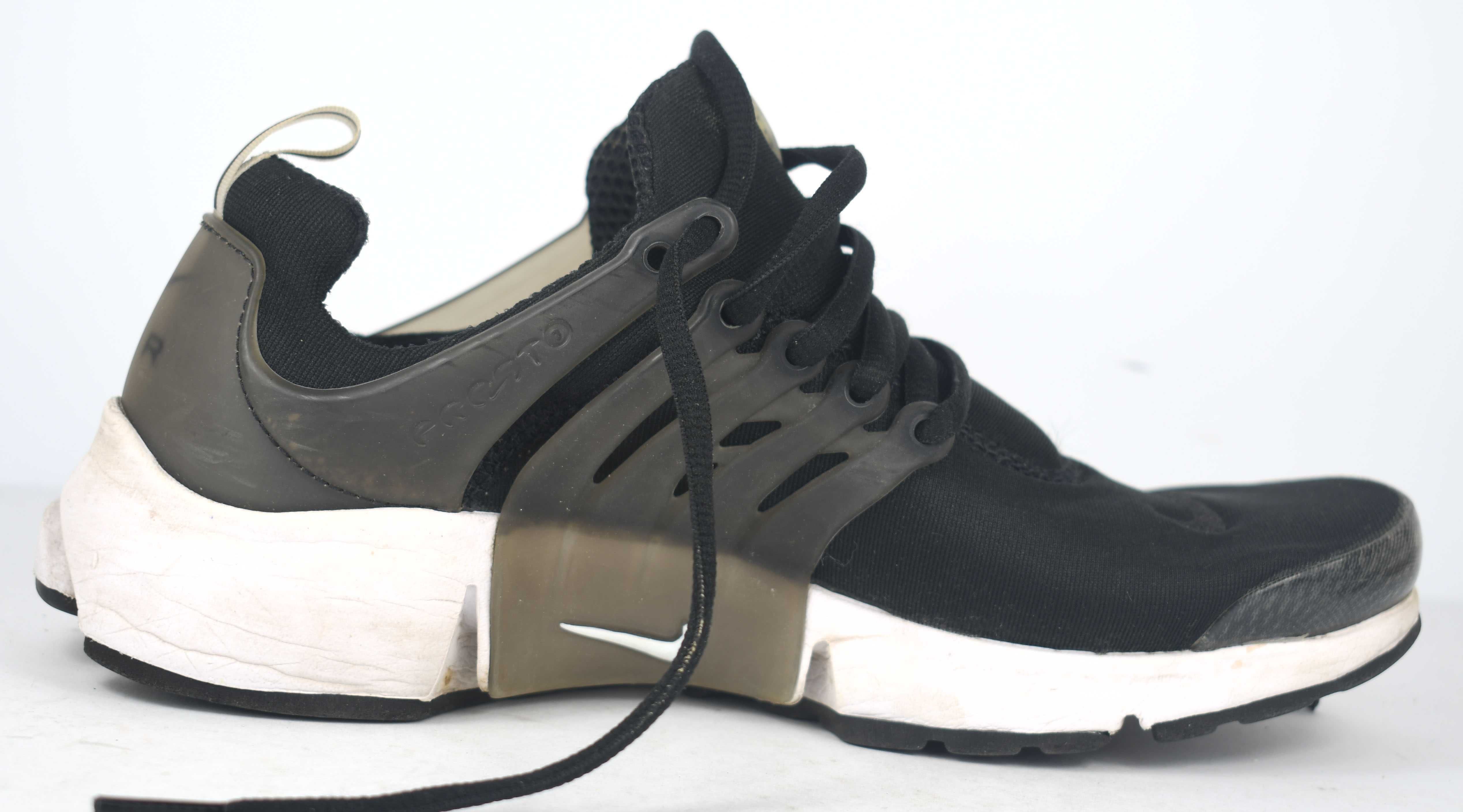 Używane Sneakersy Nike Air Presto CT3550 roz. 40