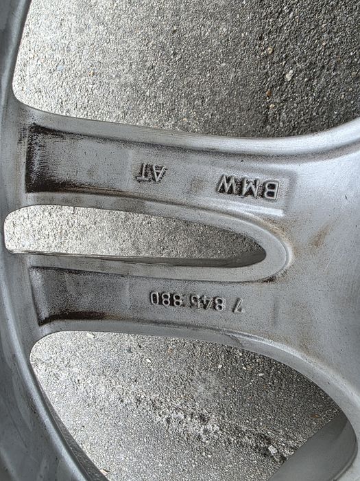 Jantes Originais BMW 18" Pack M com Pneus 225.45.18 + 255.40.18