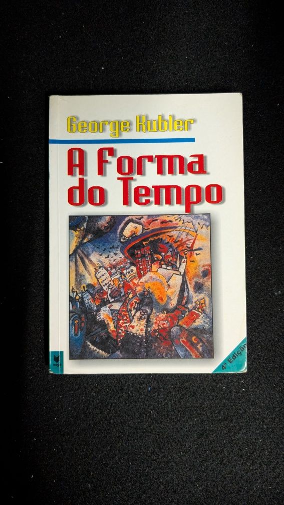 Livros e revistas de arte