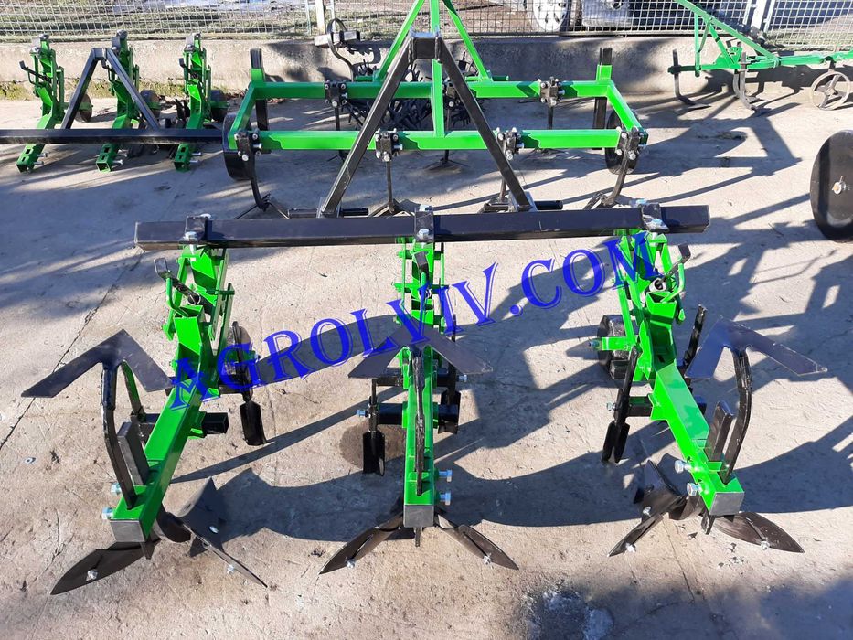 культиватор полольник окучник, культиватор міжрядного обробітку