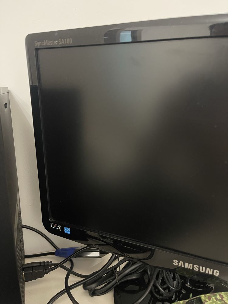 Монітор Samsung S19A100N (LS19A100NS/UA) 18.5 дюймів
