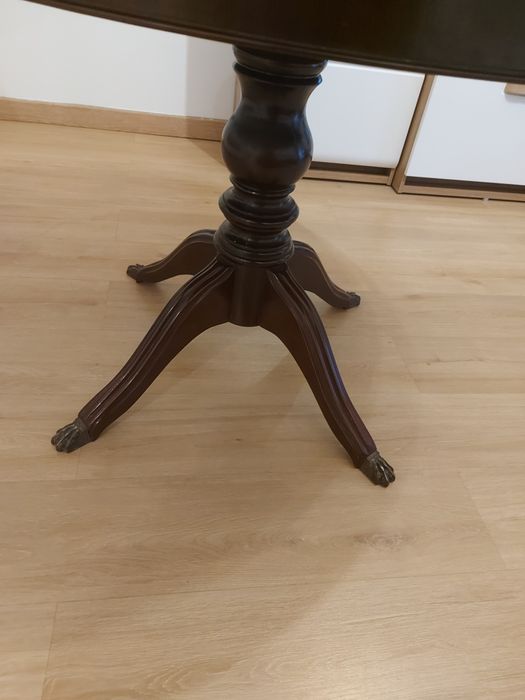 Mesa de sala de jantar extensível 70€