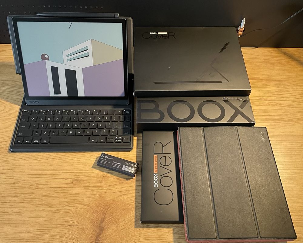 Onyx Boox Tab Ultra C, klawiatura, etui, rysik z wkladami