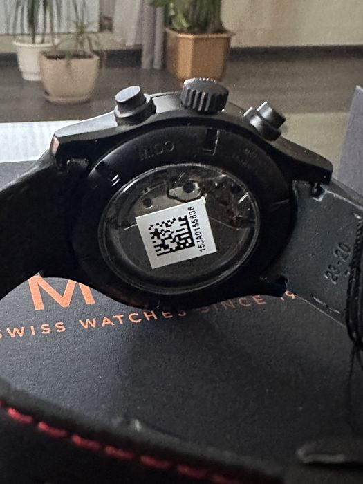 Новые швейцарские  часы-хронограф  Mido Multifort M0256273606100