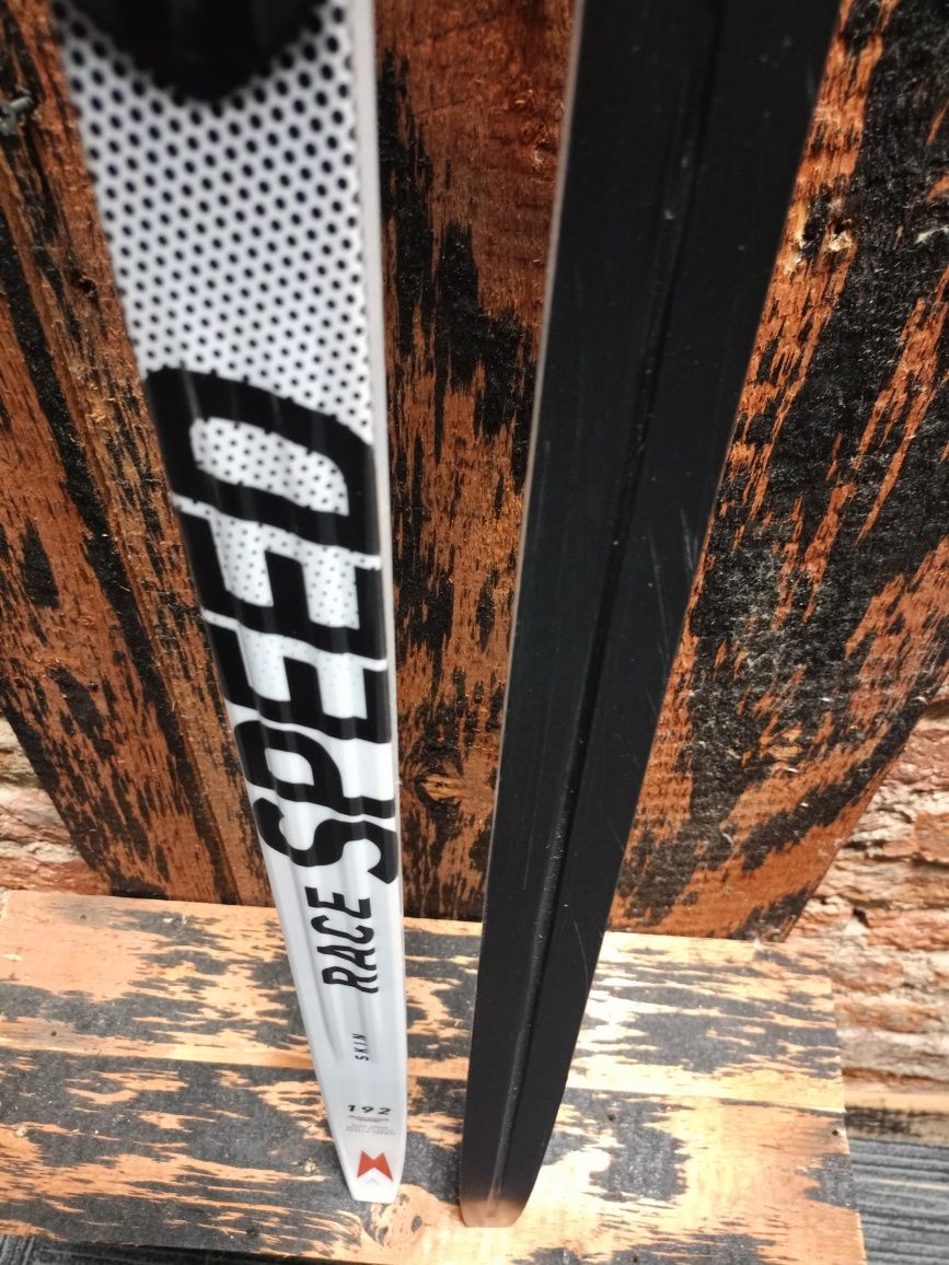 Narty biegowe Madshus Race Speed Skin 192 cm NNN