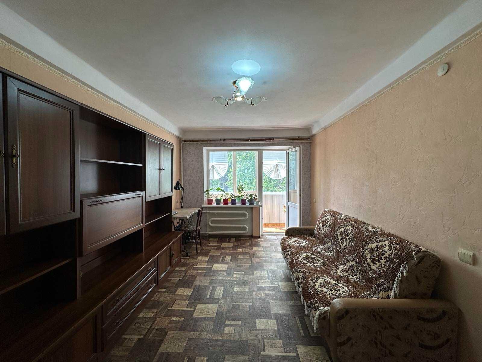 ПРОДАМ 2-кімн. на вул. Є. Мельнікова