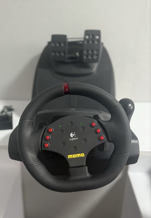 Игровой руль для ПК Logitech