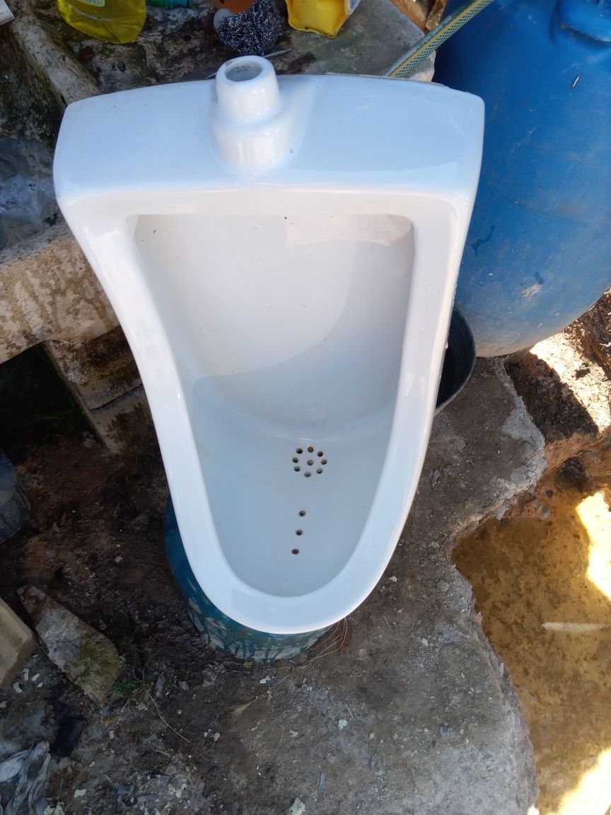 Vendo louça WC em bom estado