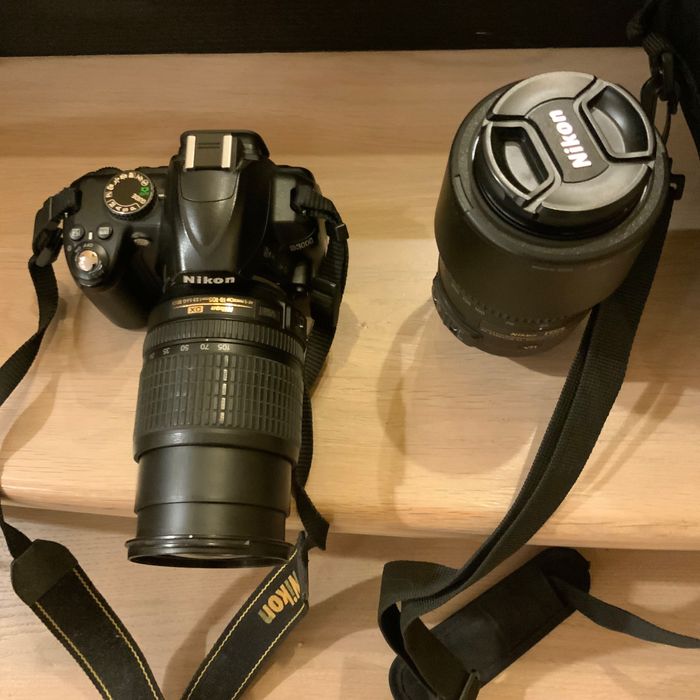 Фотоаппарат Nikon D3000 с объективом