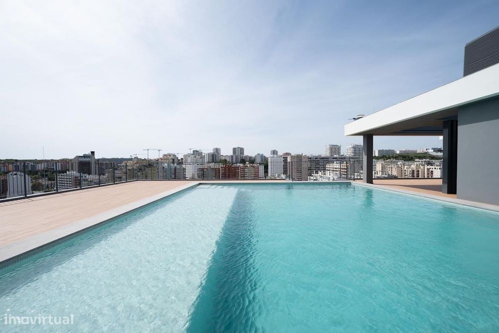 Apartamento T4 com piscina, Miraflores, Oeiras