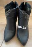 Botins novos . .