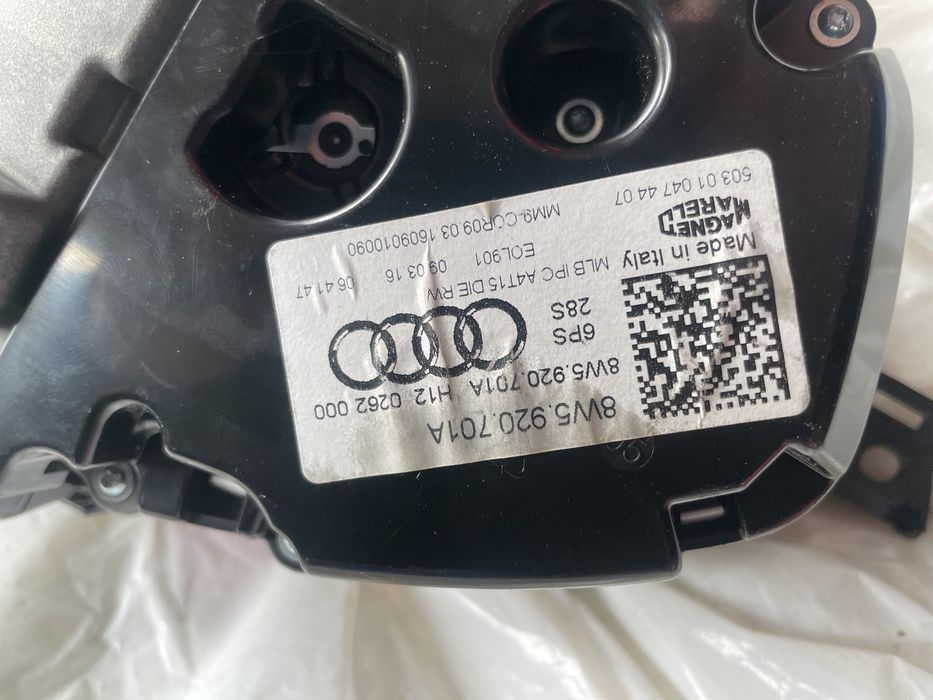 Licznik zegary AUDI A4 B9