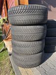 Goodyear ultragrip 8 245/45 19