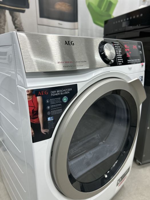 СУШИЛЬНА МАШИНА AEG 8000 SERIES lavatherm A+++ тепловий насос 8кг