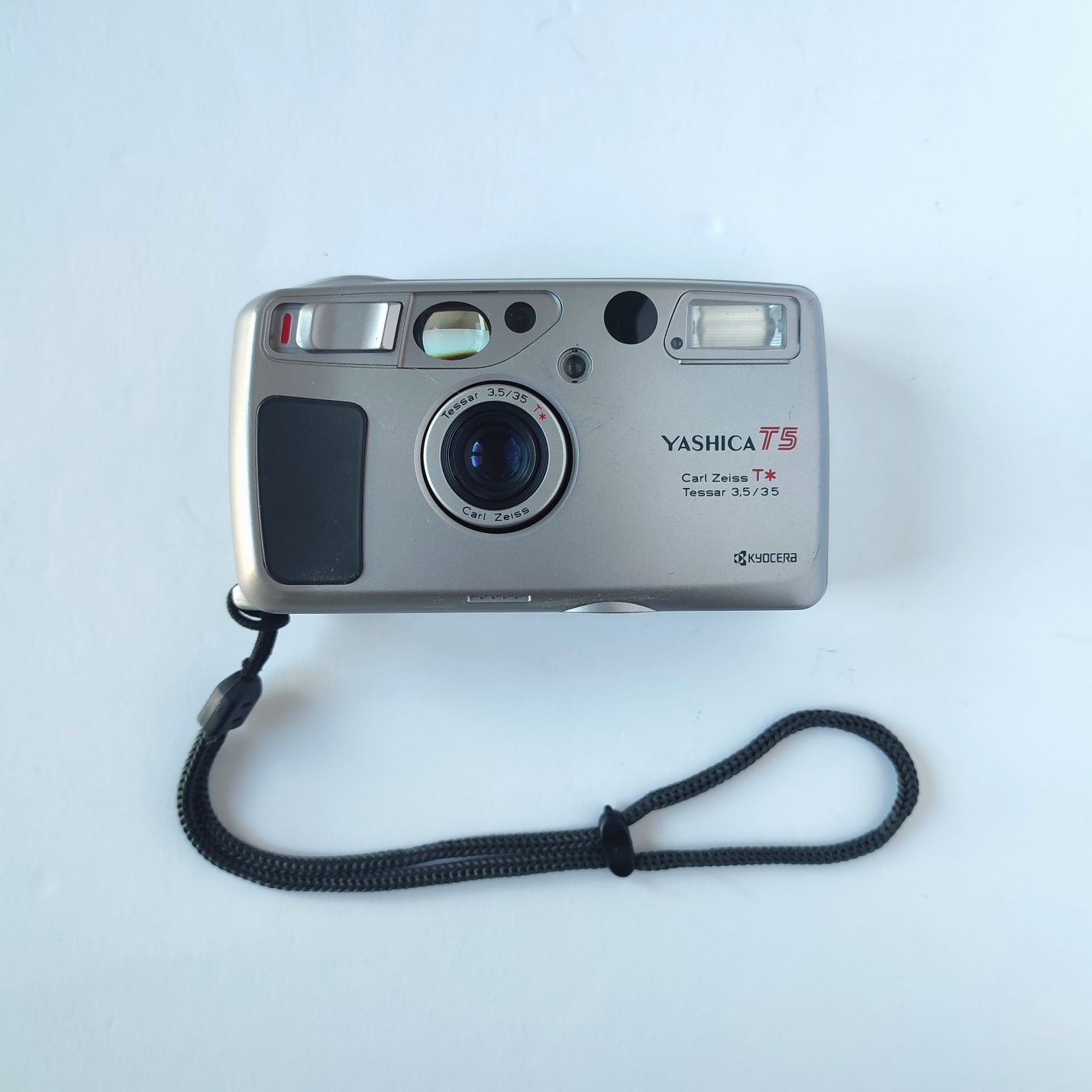 Yashica t5 Prateada - Point and Shoot