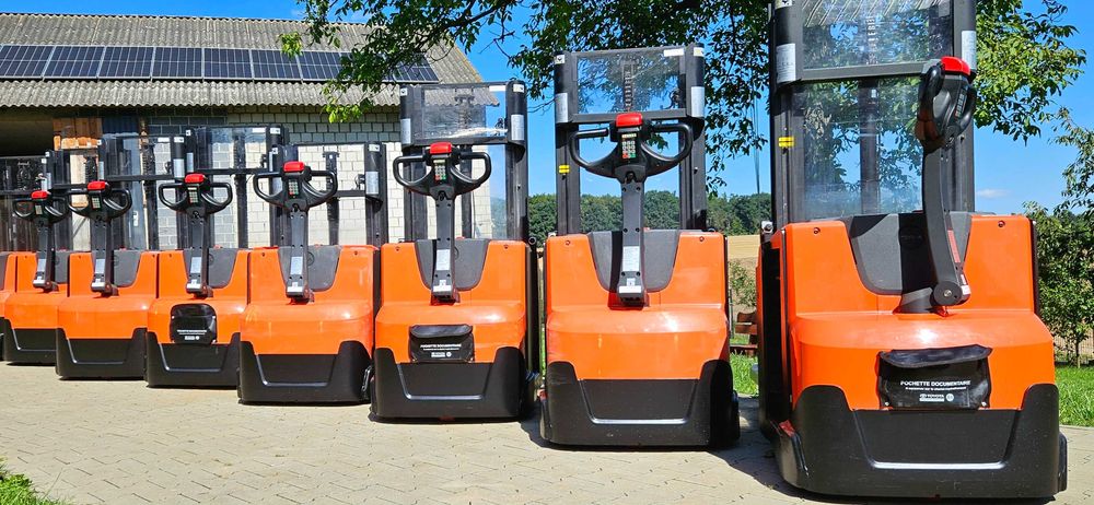 Wózek widłowy elektryczny Toyota SWE  2017r paleciak z niskim masztem
