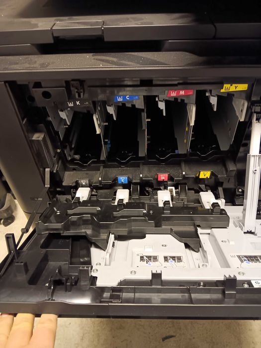 Drukarka HP M880 Z Finiszerem - Gratis