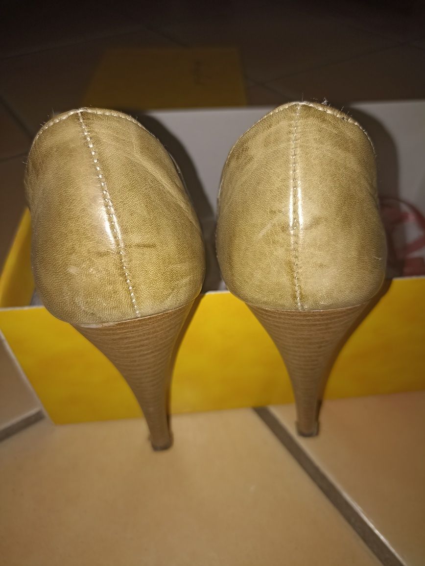 Sapatos de cerimónia