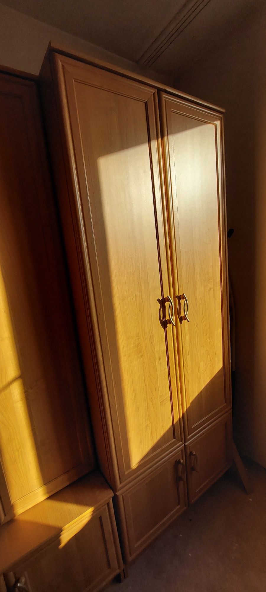 Meblościanka w bardzo dobrym stanie.