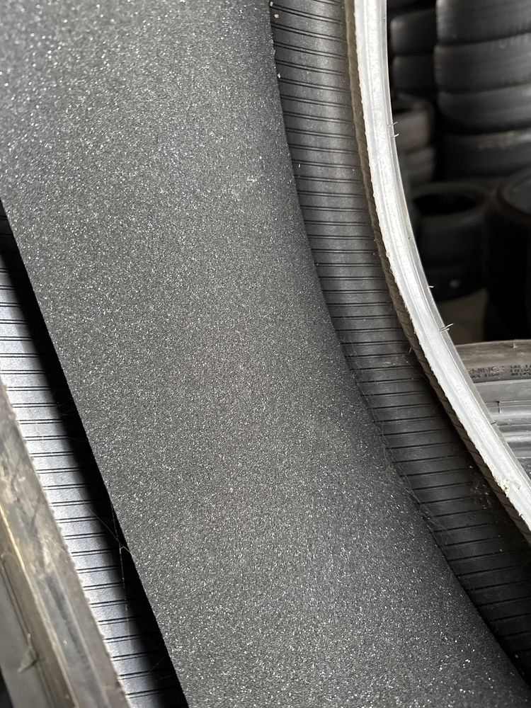 Шини резина 255/40/20 r20 Bridgestone пара літні