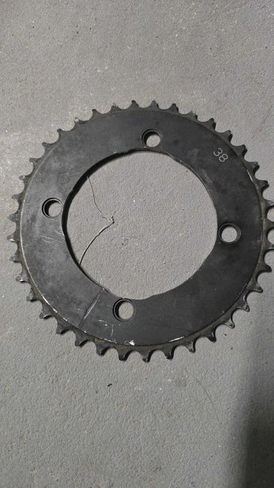 Zębatka truvativ 38z 104