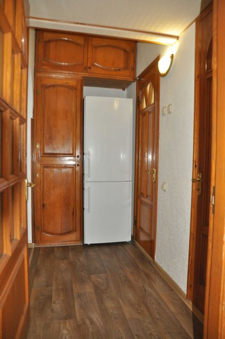 Продаж 2-кімнатної квартири вул. С. Олійника